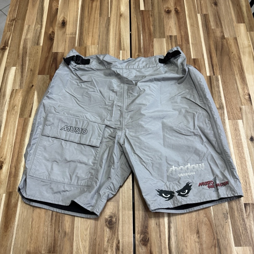 Musto MPX Shorts Mens L Gray Sailing Yachting Boat Racing Joker Eyes Cargo *